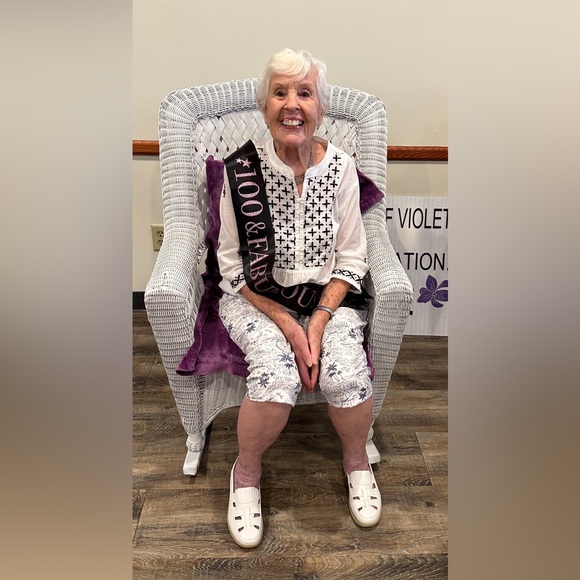 🌟Share any number of items from My Closet and I will share same amount back!🌟 - Picture 13 of 15